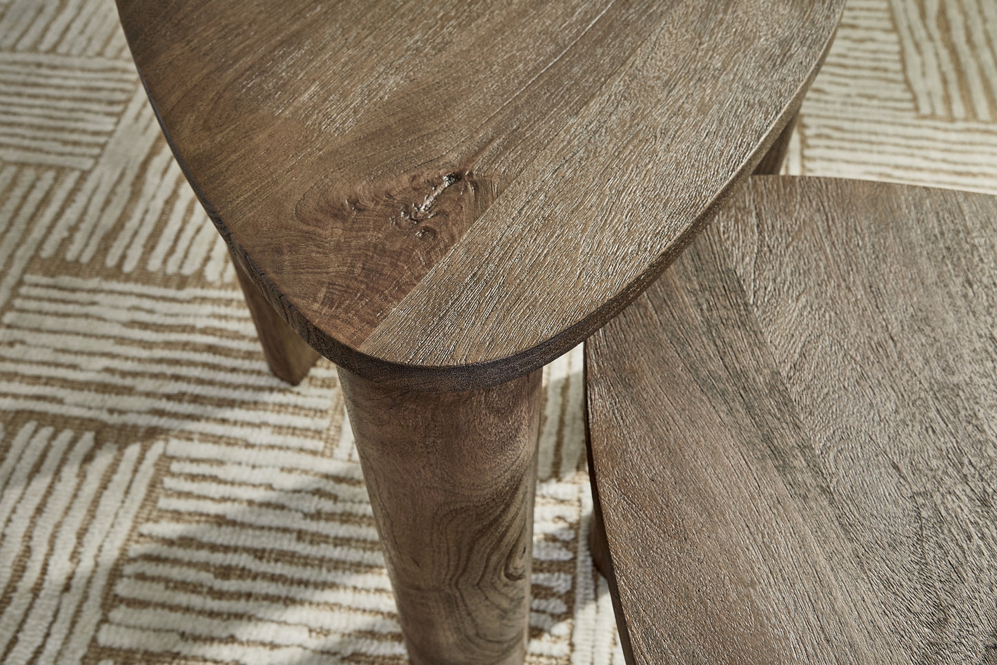 Juego de mesas de cóctel Reidport Accent (2/CN)