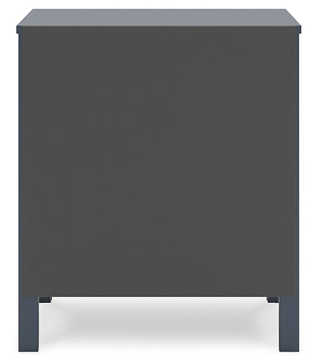 Mesita de noche Simmenfort de dos cajones