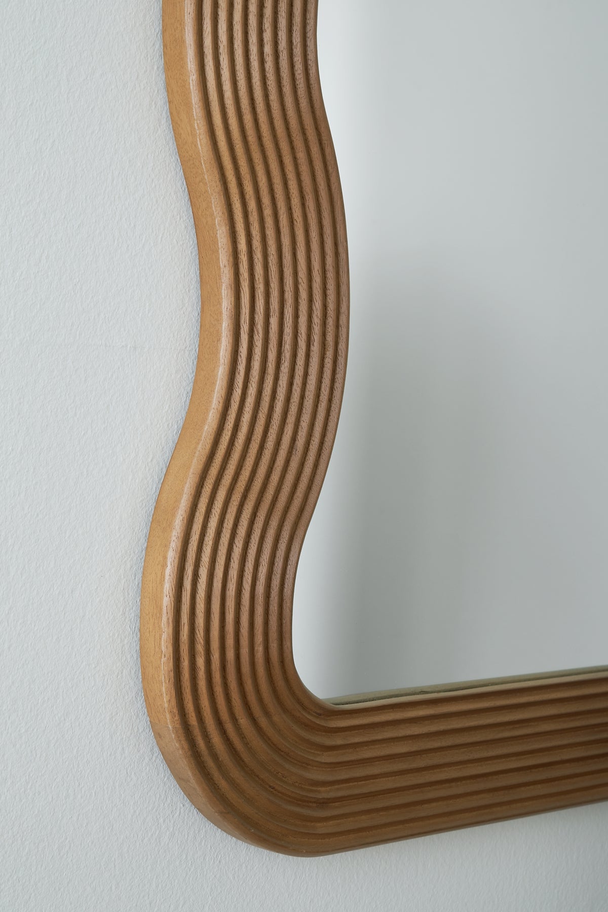 Espejo de pie Ellisonville