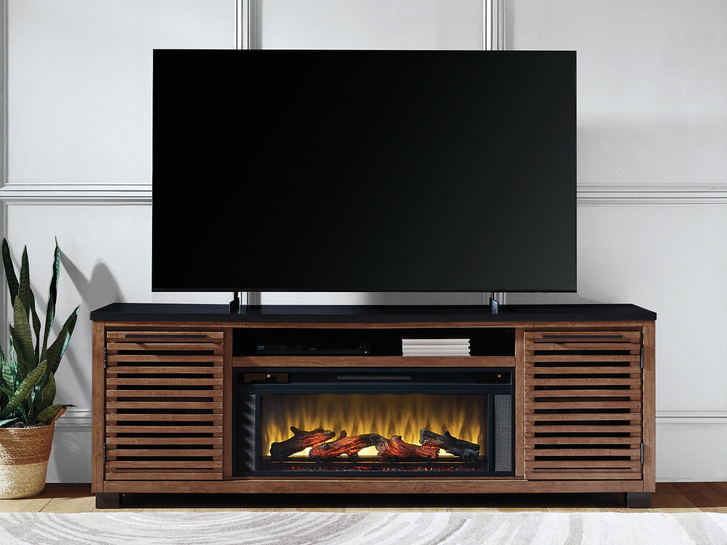 Soporte de TV Kallari de 84" con chimenea eléctrica