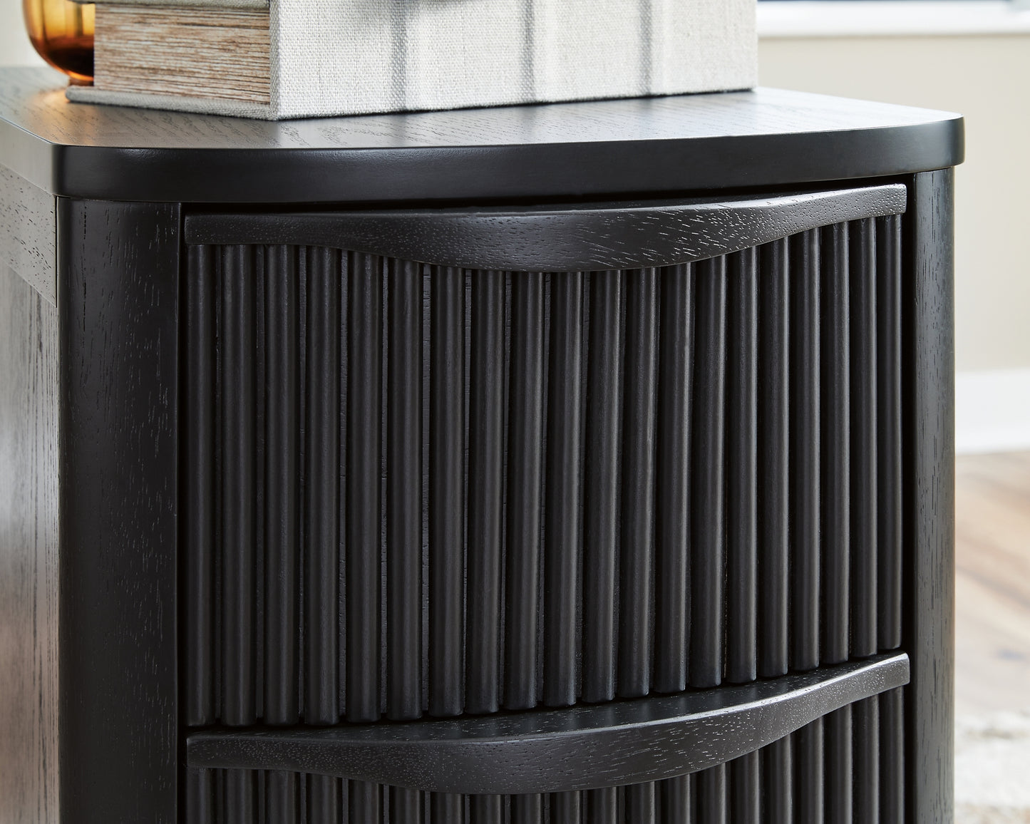 Mesa auxiliar Camdill Chair