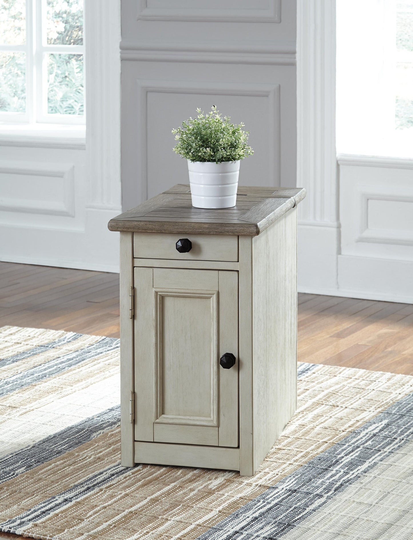 Mesa auxiliar Bolanburg