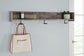 Perchero de pared Neilsville con estante