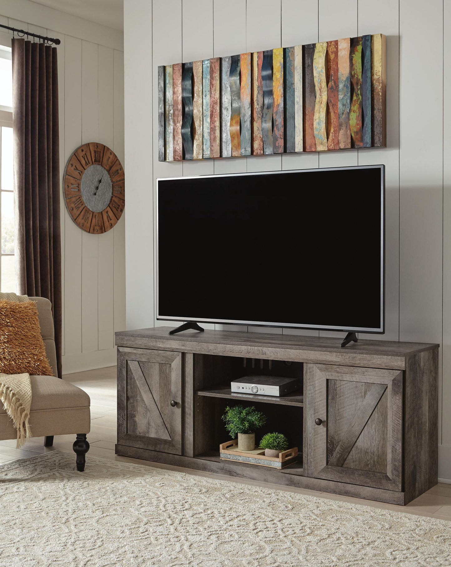 Soporte para TV Wynnlow LG con opción de chimenea