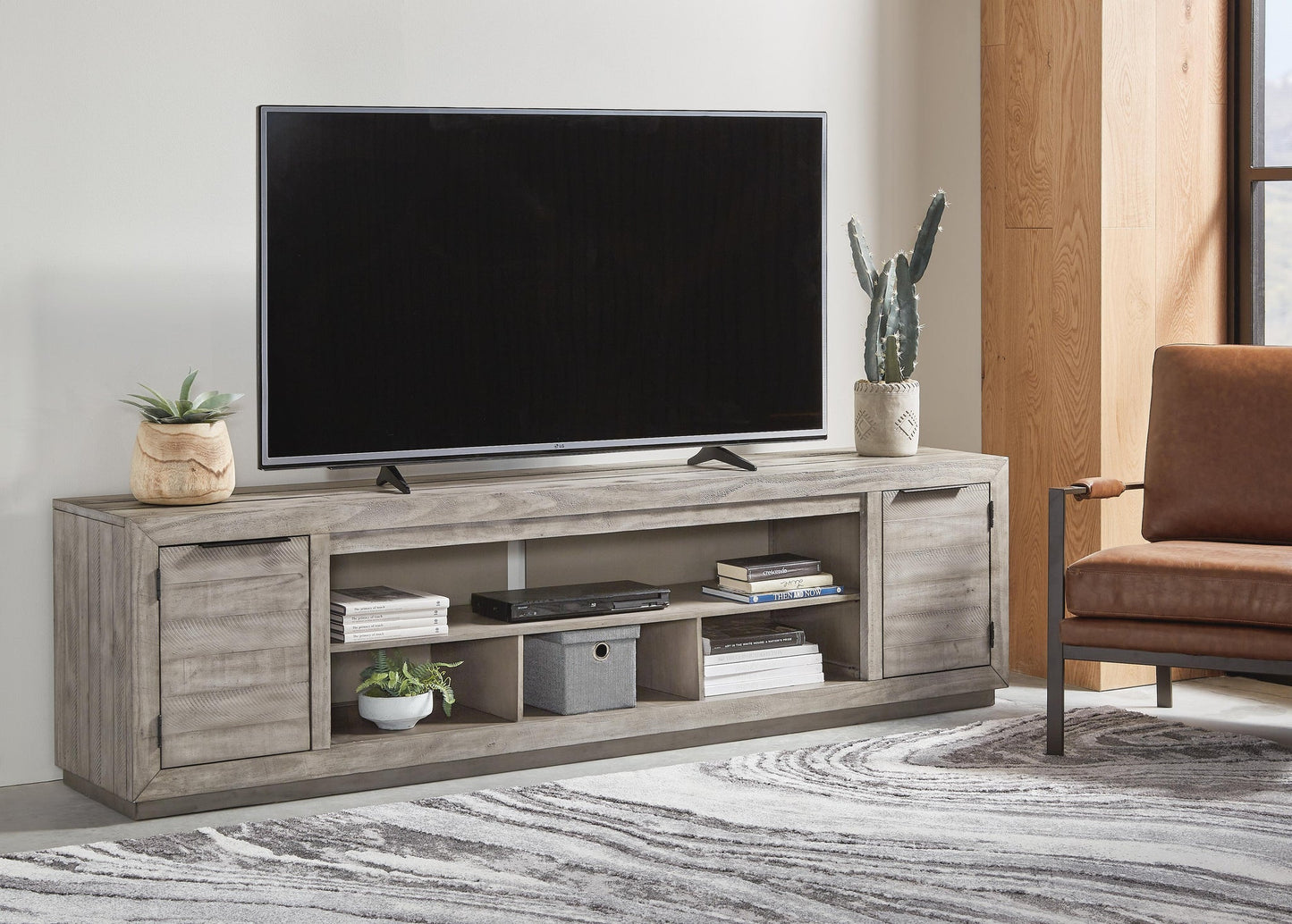 Soporte de TV Naydell XL con opción de chimenea