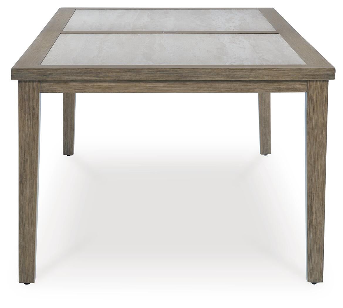 Mesa de comedor rectangular Rainier Ranch con opción UMB