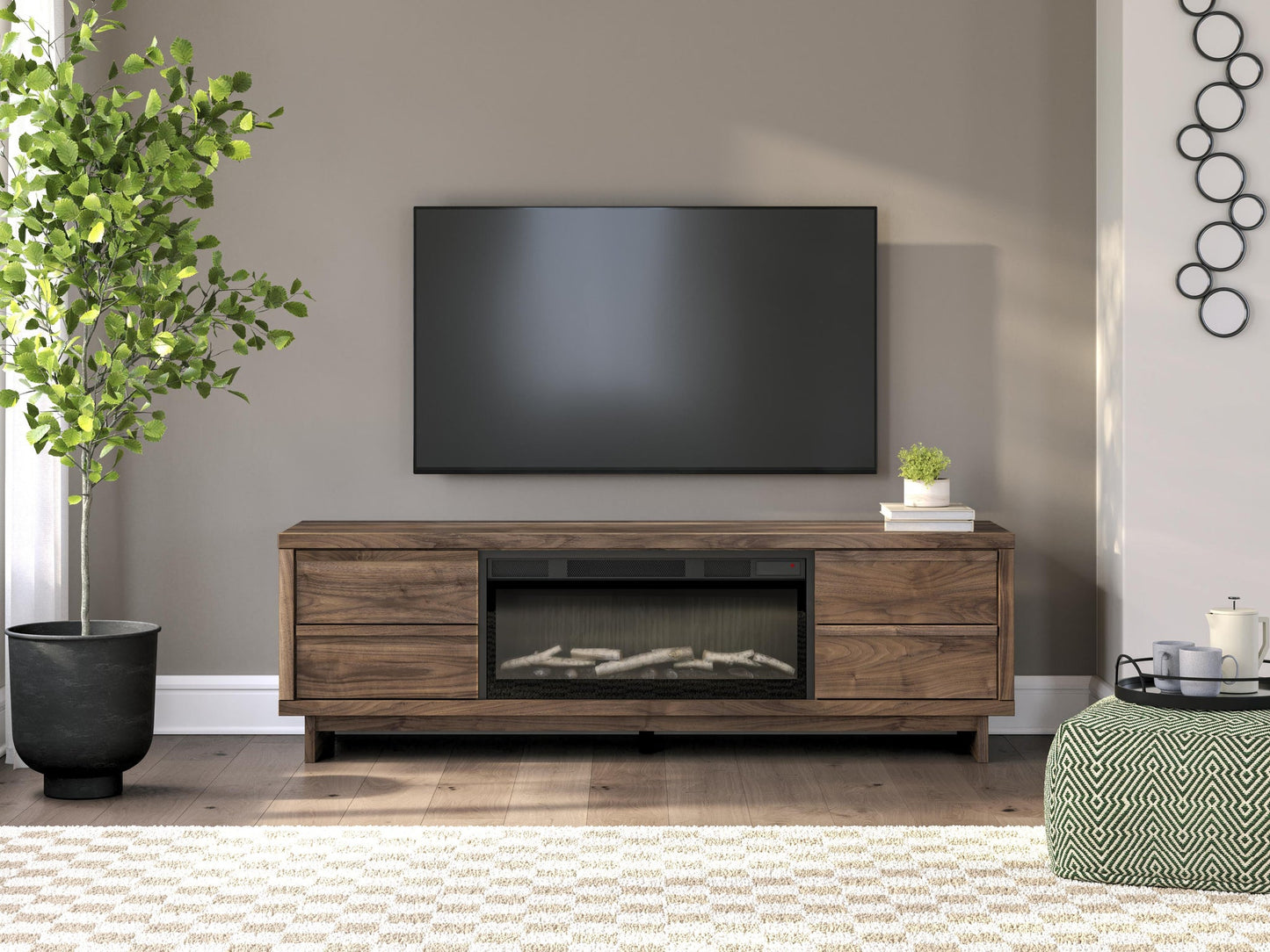 Soporte de TV Zadilyn de 72" con chimenea eléctrica