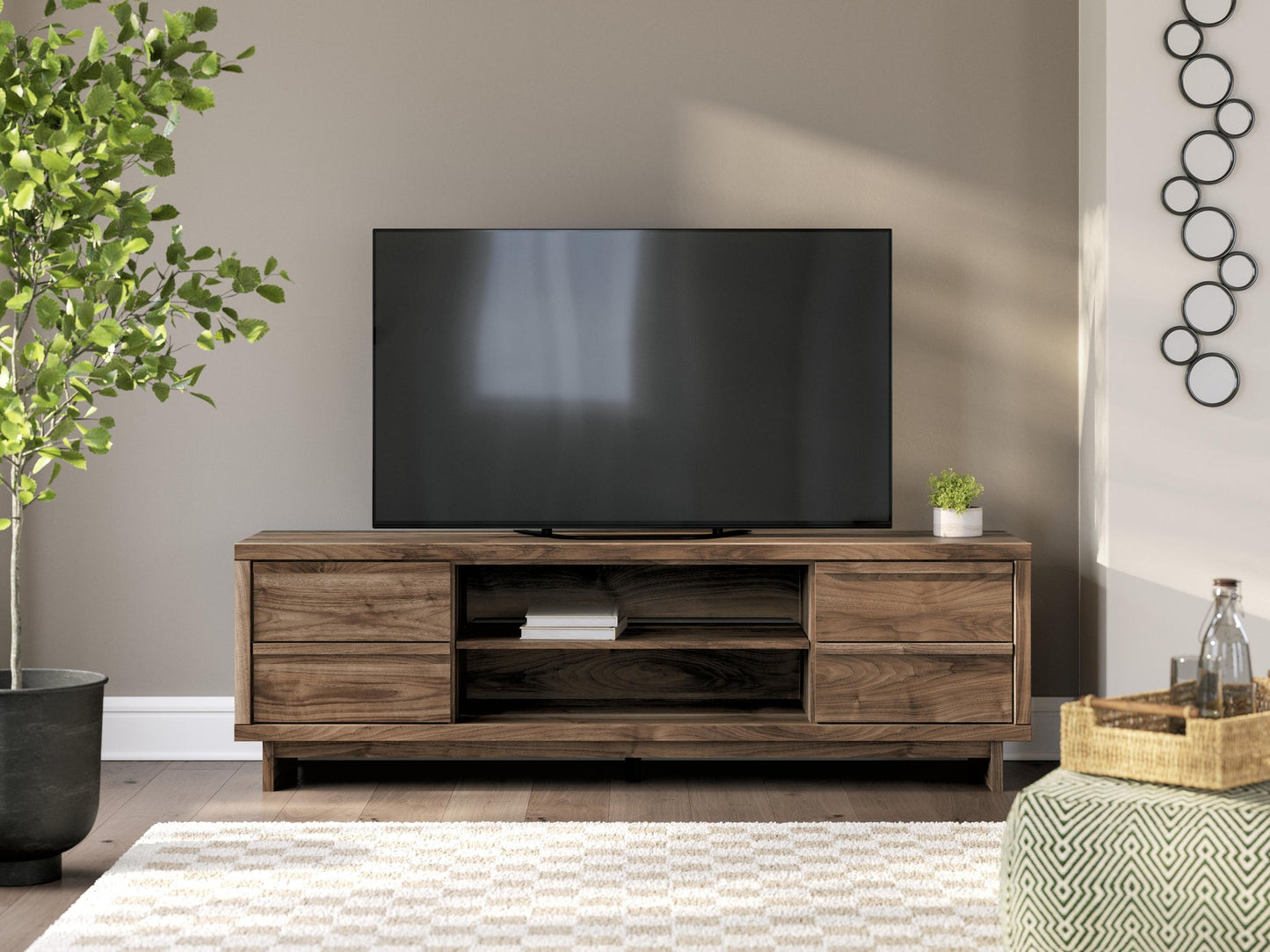 Soporte de TV Zadilyn XL con opción de chimenea