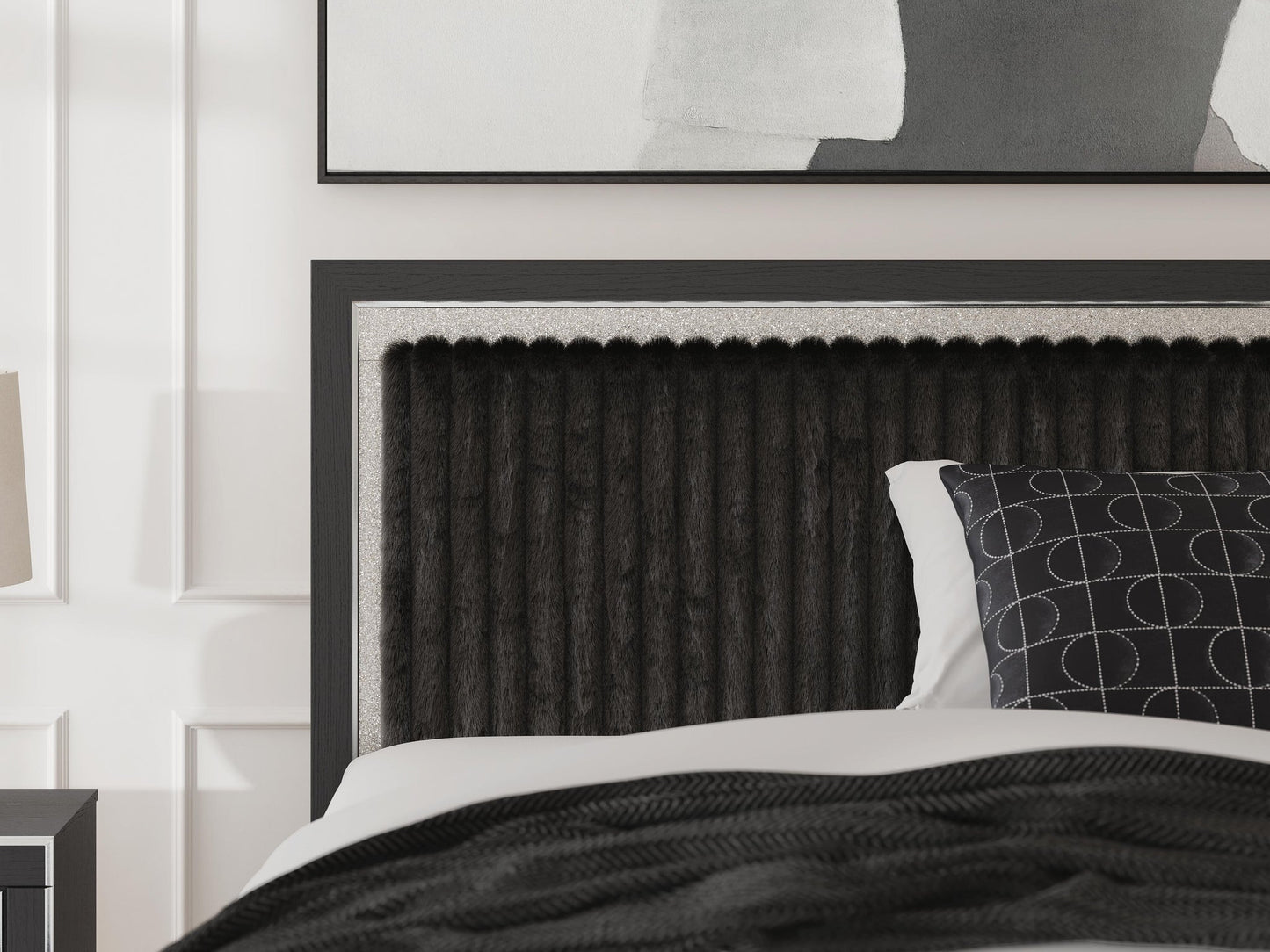 Cama tapizada Zuraleus Queen con panel