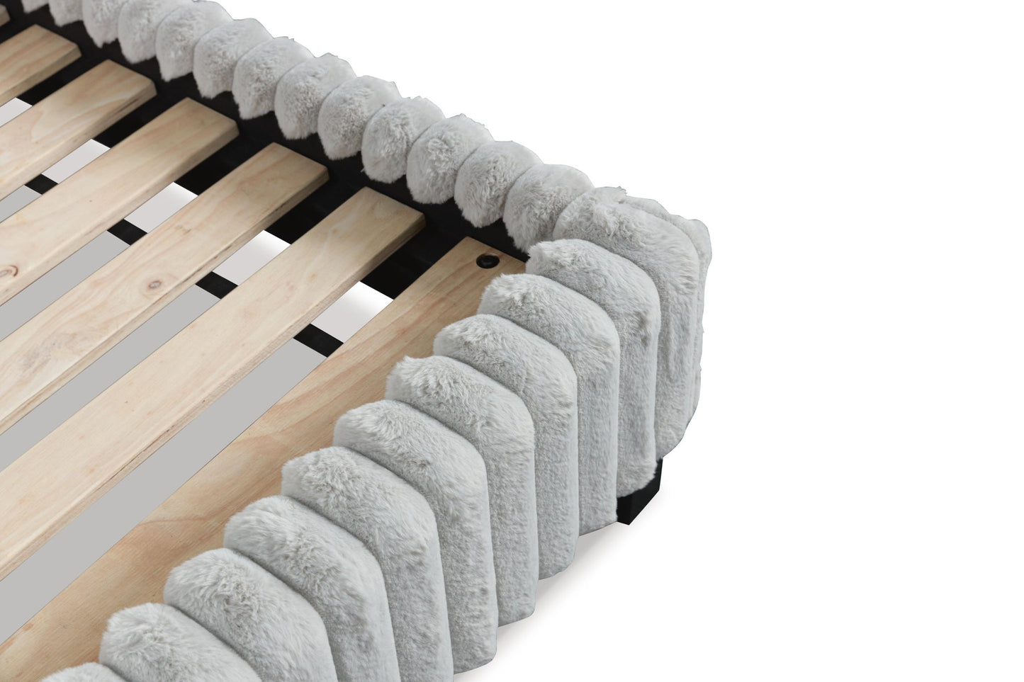 Cama tapizada Zuraleus King