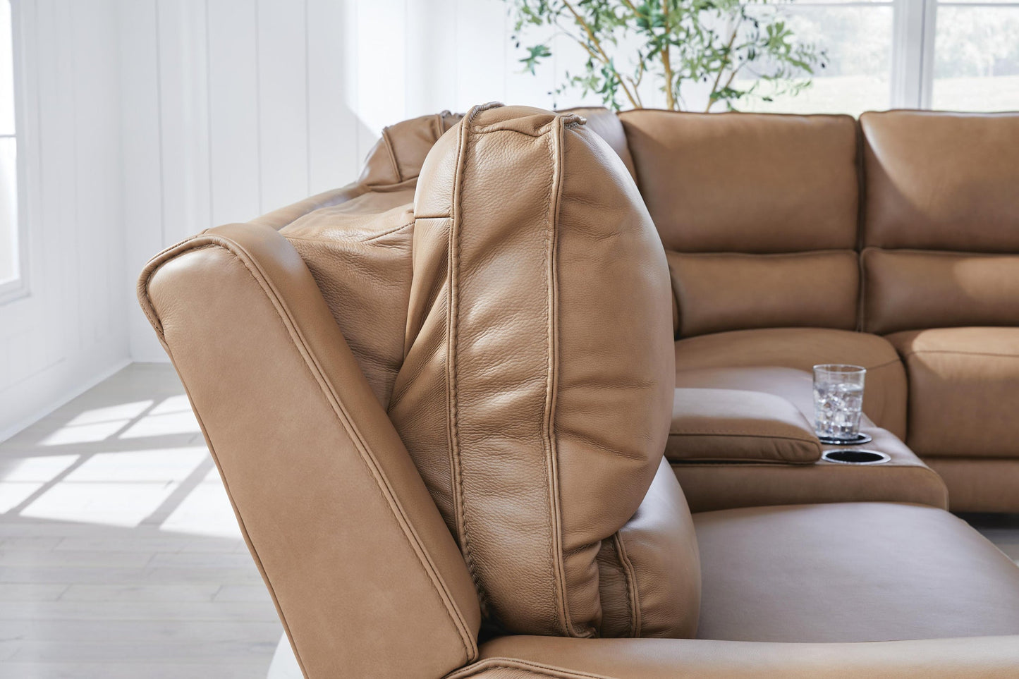 Sofá seccional reclinable de 6 piezas DeepWakes con consola de almacenamiento