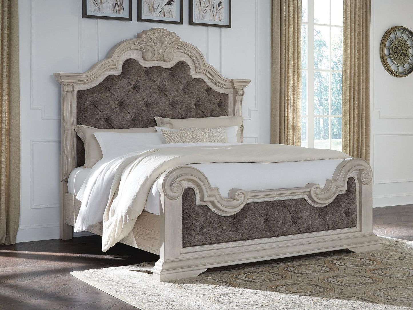 Cama con panel tapizado Bruchandi King