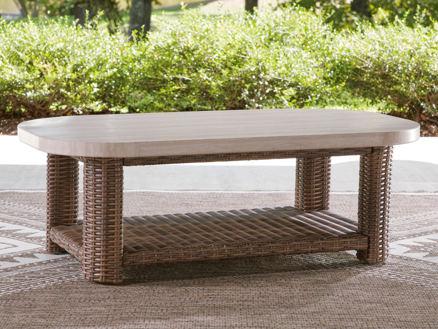 Mesa de cóctel rectangular Dolan Creek
