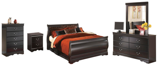 Cama de matrimonio Huey Vineyard con tocador con espejo, cómoda y mesita de noche