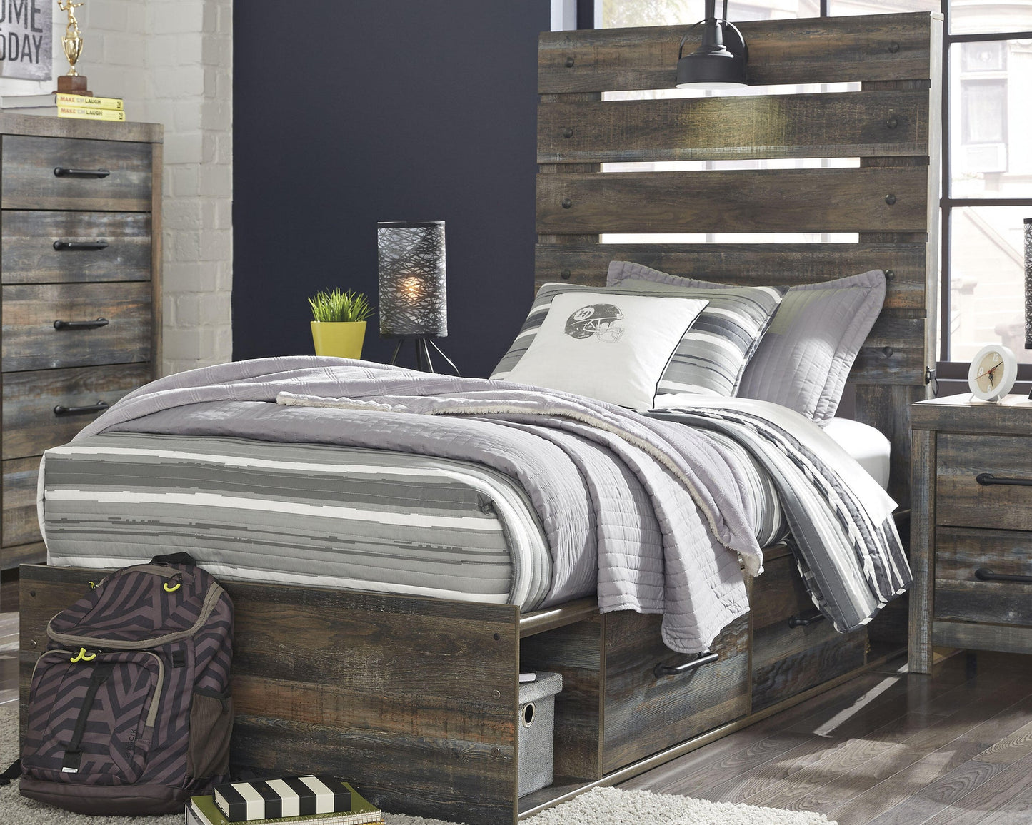 Cama individual Drystan con tocador con espejo