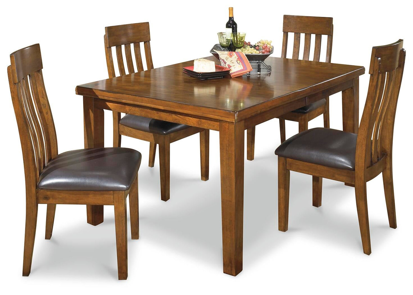 Mesa de comedor Ralene y 4 sillas