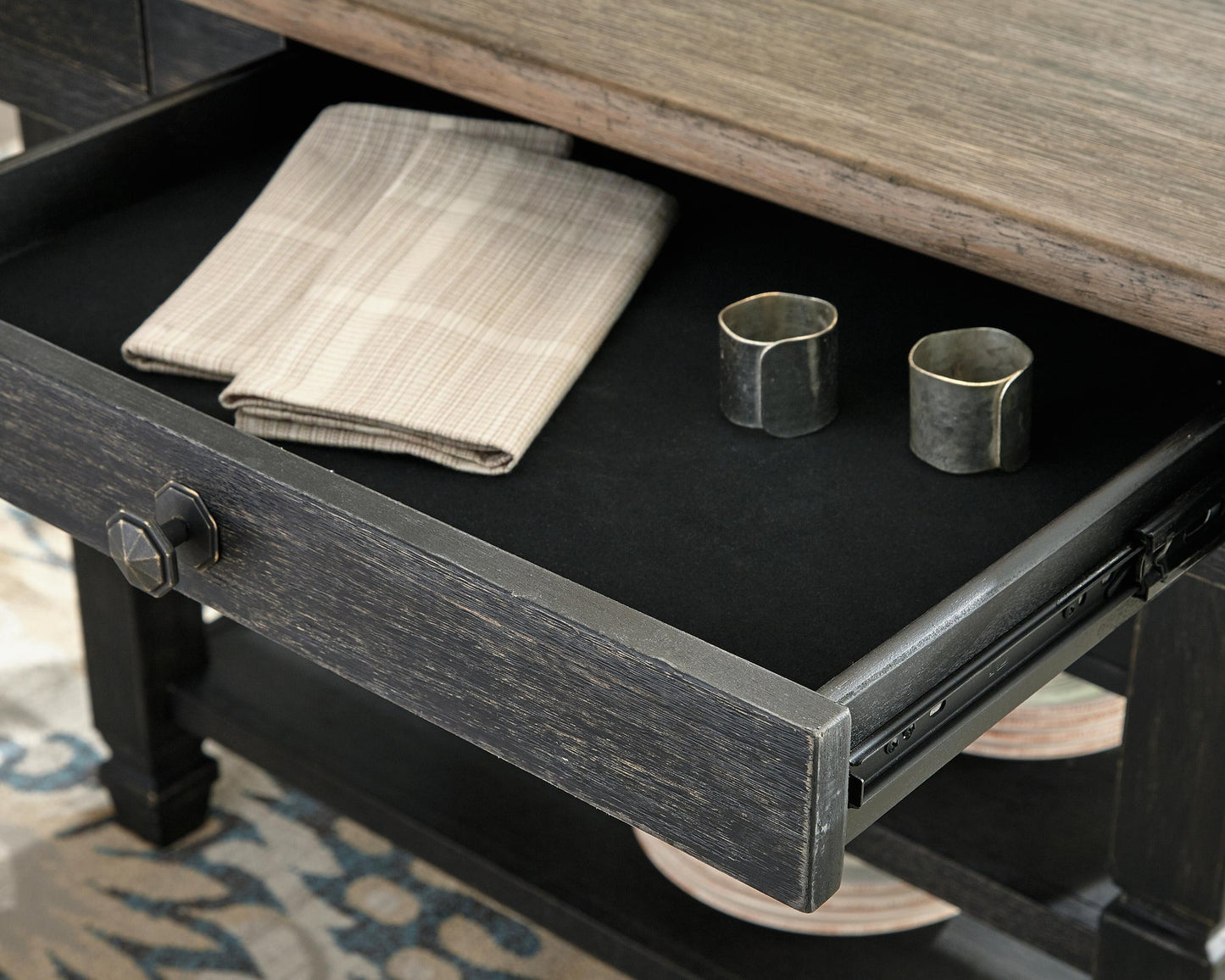 Mesa de comedor Tyler Creek y 6 sillas