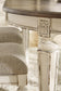 Mesa de comedor Realyn y 8 sillas