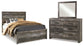 Cama Wynnlow Queen con cabecero y tocador con espejo