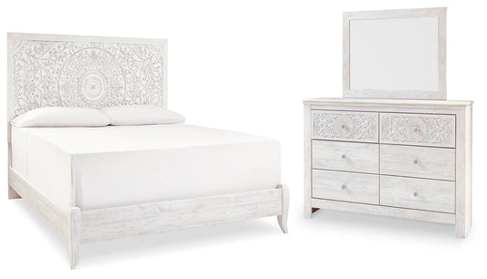 Cama Paxberry tamaño king con cabecero y tocador con espejo