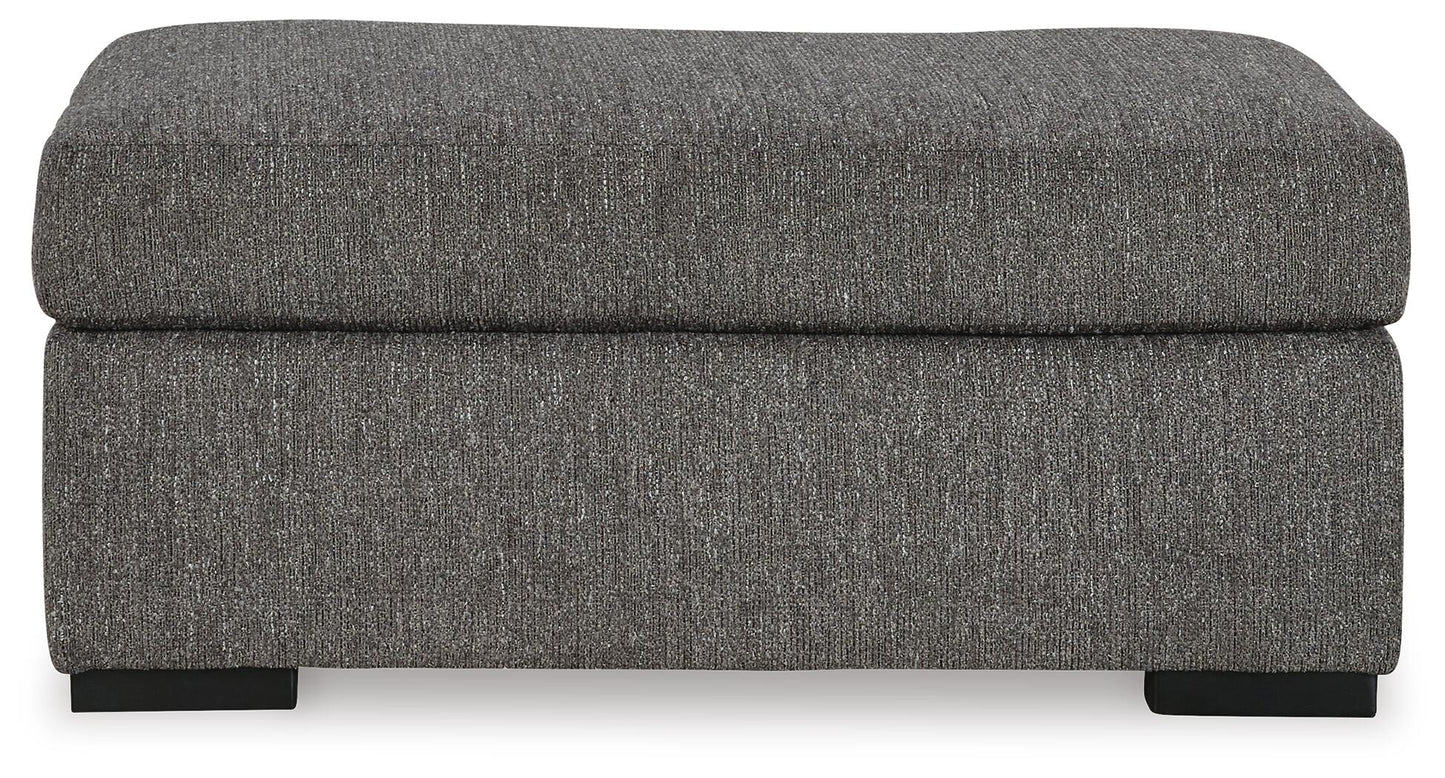 Sillón y otomana Gardiner