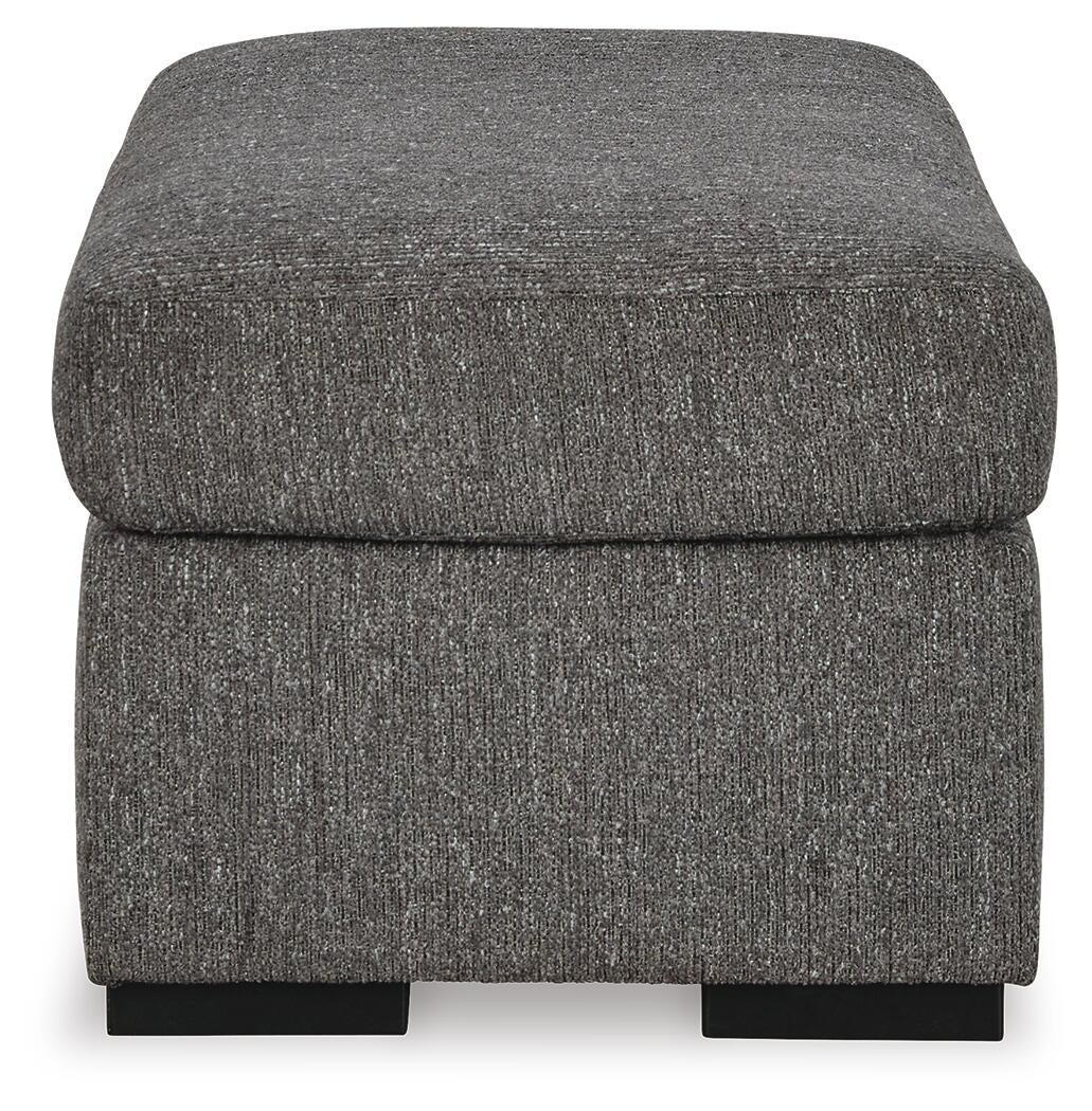 Sillón y otomana Gardiner