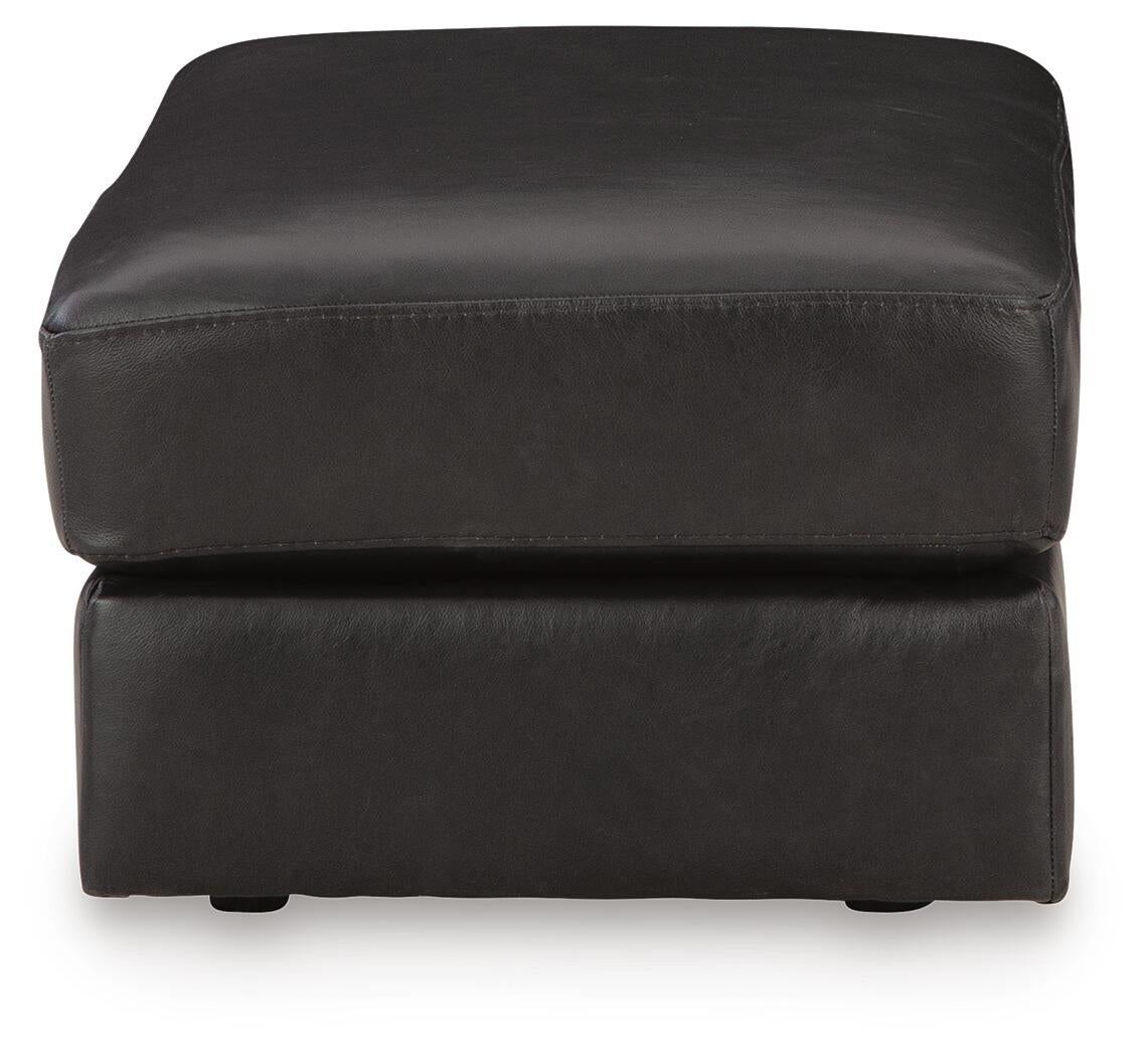 Sillón y otomana Amiata