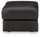 Sillón y otomana Amiata