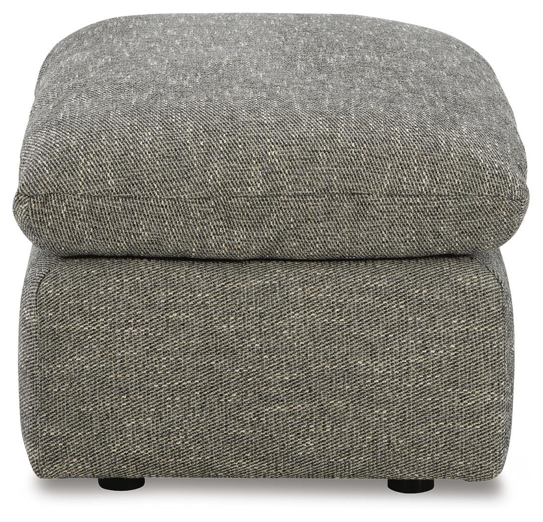 Sillón y otomana dramáticos