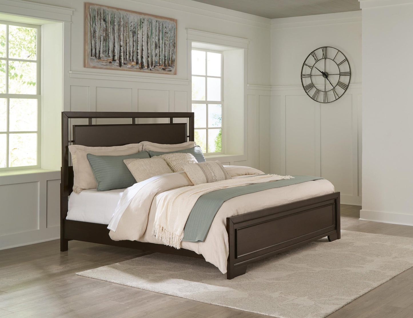 Cama Covetown King con cabecero y tocador con espejo