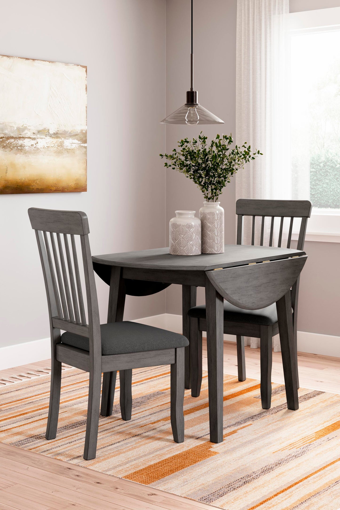 Mesa de comedor Shullden y 2 sillas