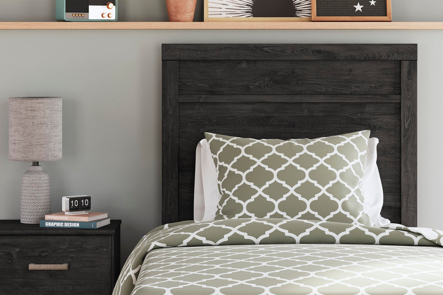 Cama doble Belachime con tocador con espejo, cómoda y mesita de noche