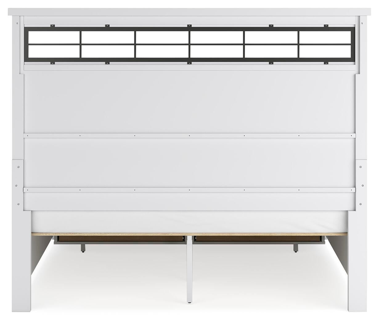 Cama Ashbryn King con cabecero, tocador con espejo, cómoda y mesita de noche.