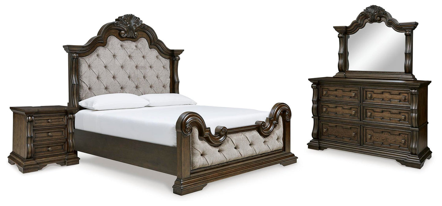 Cama tapizada Maylee tamaño California King con tocador con espejo y mesita de noche