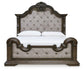 Cama tapizada Maylee tamaño California King con tocador con espejo y mesita de noche
