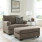 Sofá chaise longue, sillón y otomana Stonemeade