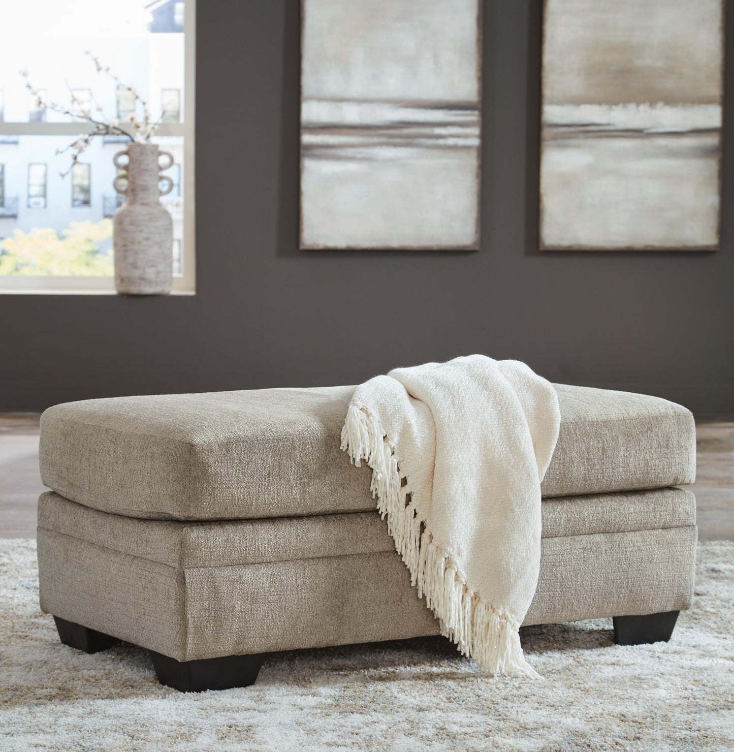 Sofá chaise longue, sillón y otomana Stonemeade