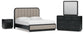 Cama tapizada Rowanbeck tamaño California King con tocador y mesita de noche con espejo