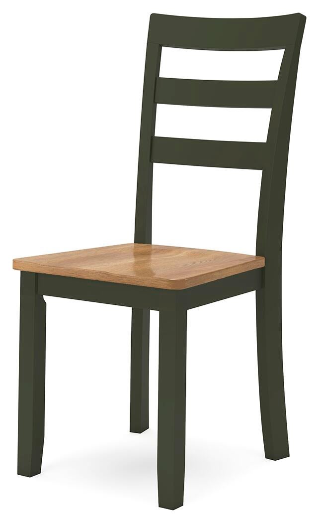 Mesa de comedor Gestaven y 2 sillas