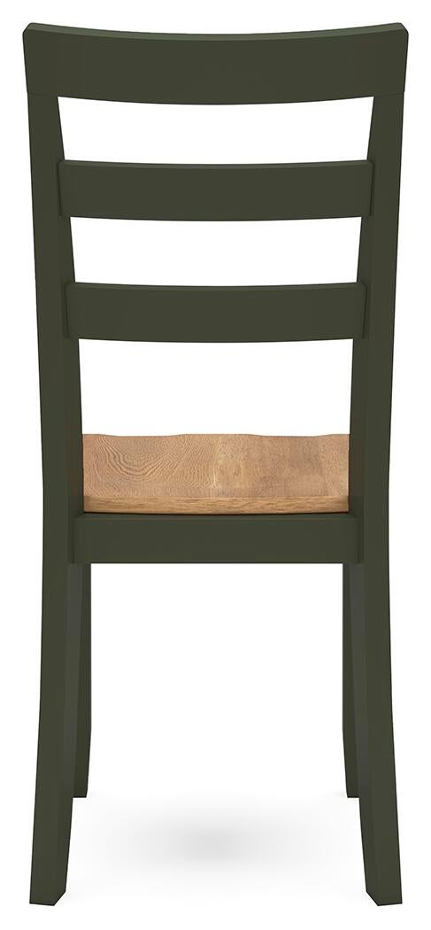 Mesa de comedor Gestaven y 2 sillas