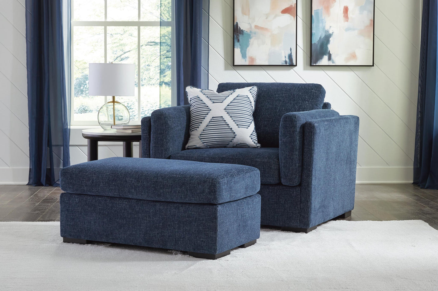Sillón y otomana Evansley