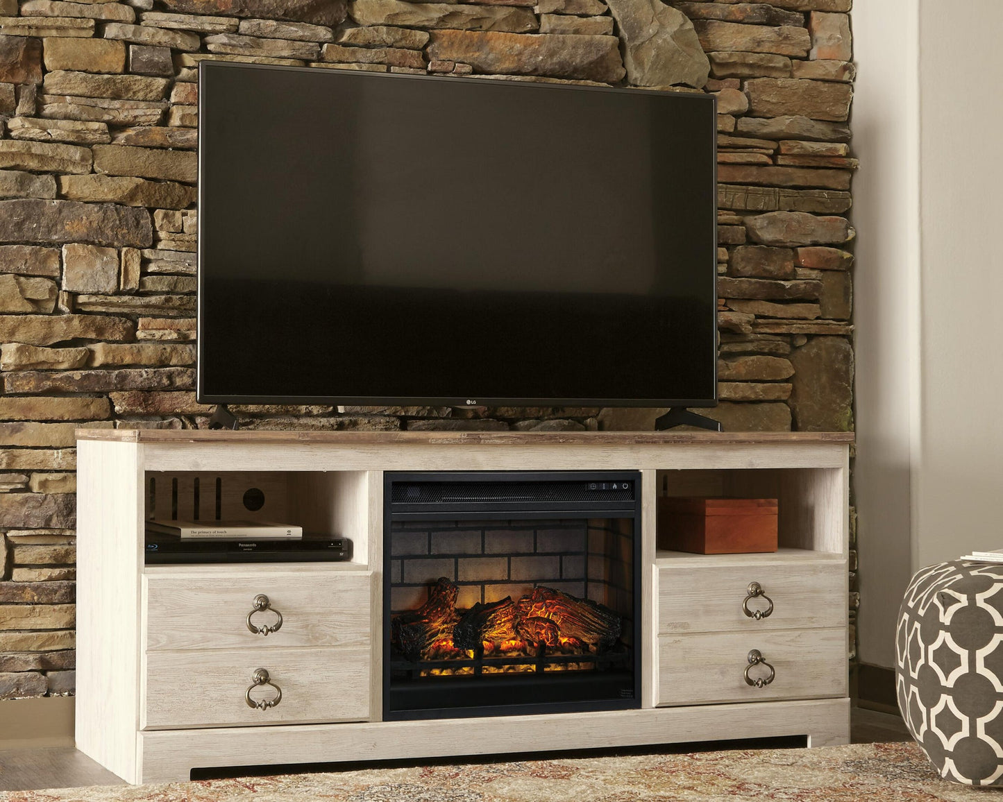 Soporte para TV Willowton de 64" con chimenea eléctrica
