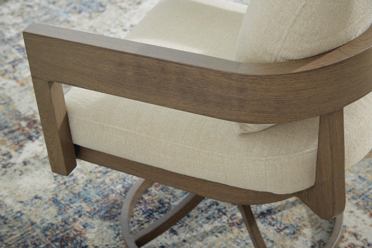 Sillón giratorio Serene Bay con cojín (2/CN)