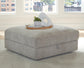 Puf Aslan Court con almacenamiento