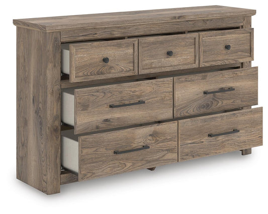 Cómoda Rusticott de siete cajones